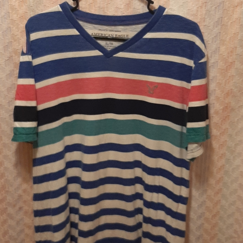 Throwback AEO Preppy Striped Mens XL V-Neck Tee